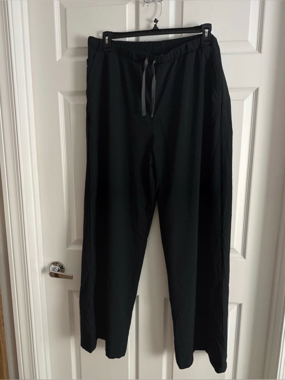 Black wide leg scrub pants tall